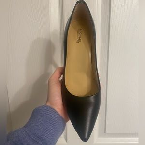 Michael Kors Alina Flex Leather Pump Heels Size 7.5